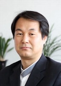 원영상 교수는 폭력 통한 국가와 권력의 유지를 비판한다.